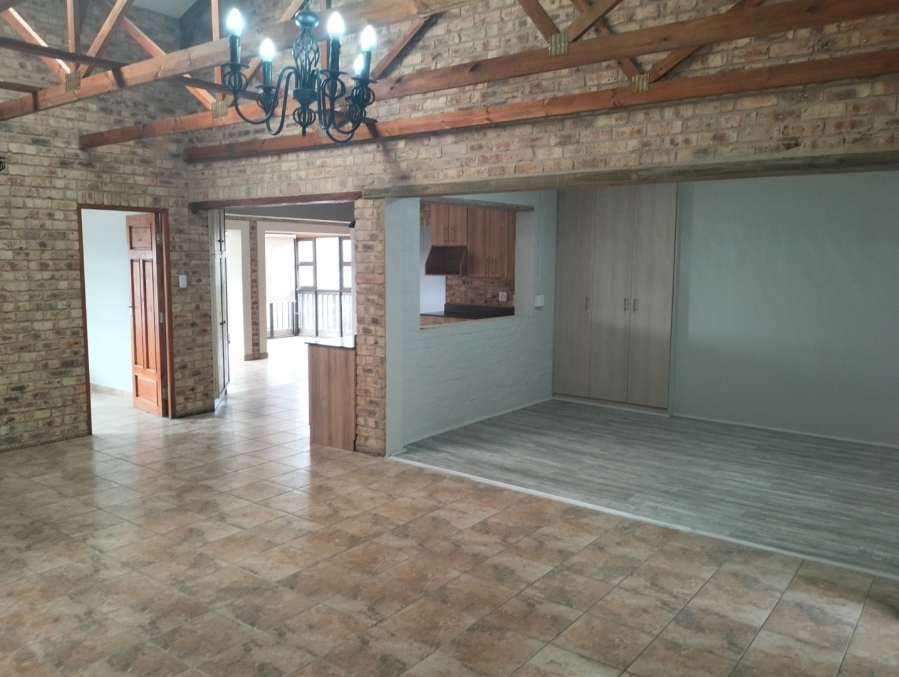 To Let 5 Bedroom Property for Rent in Island View Western Cape